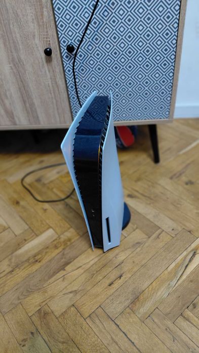 PS5 +Видео игри с един джойстик