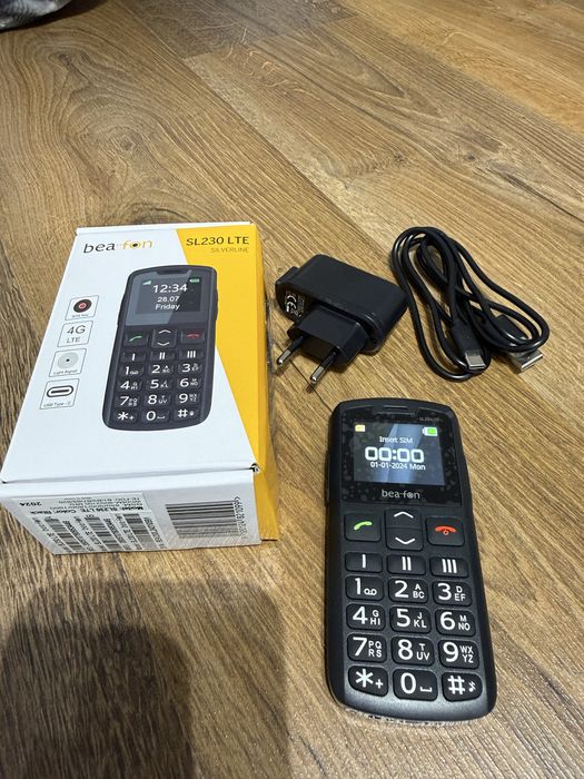 Telefon mobil pentru seniori Beafon SL230LTE. Nou, nefolosit