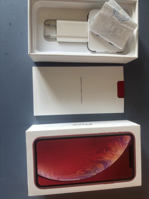 Продам Iphone XR, 64 gb