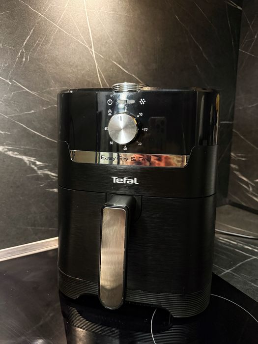 Airfryer Tefal Negru stare excelenta