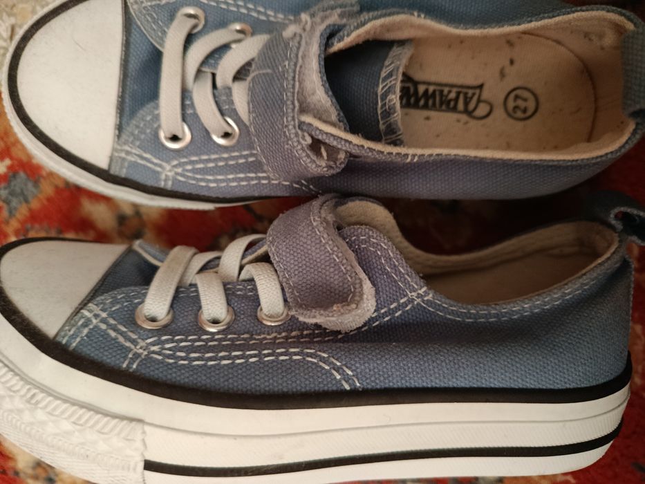 Adidași copii  in stare foarte buna