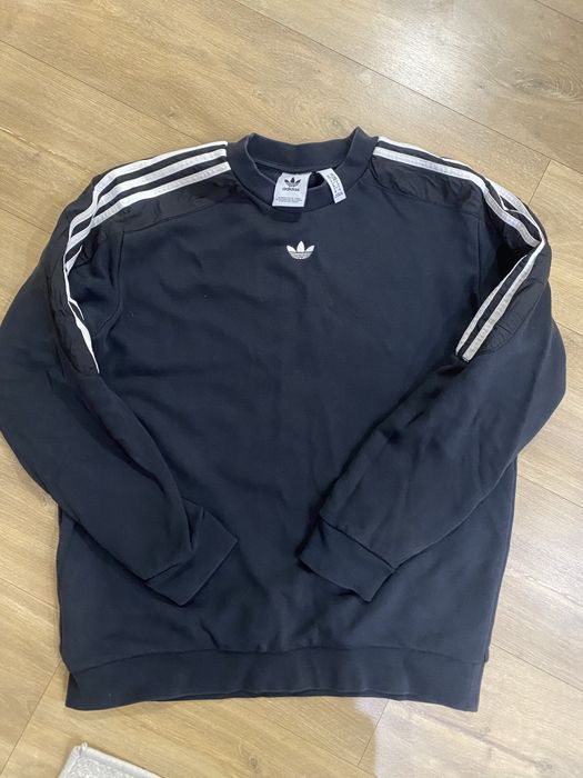 Nike fleece tech  Adidas Original Levi's