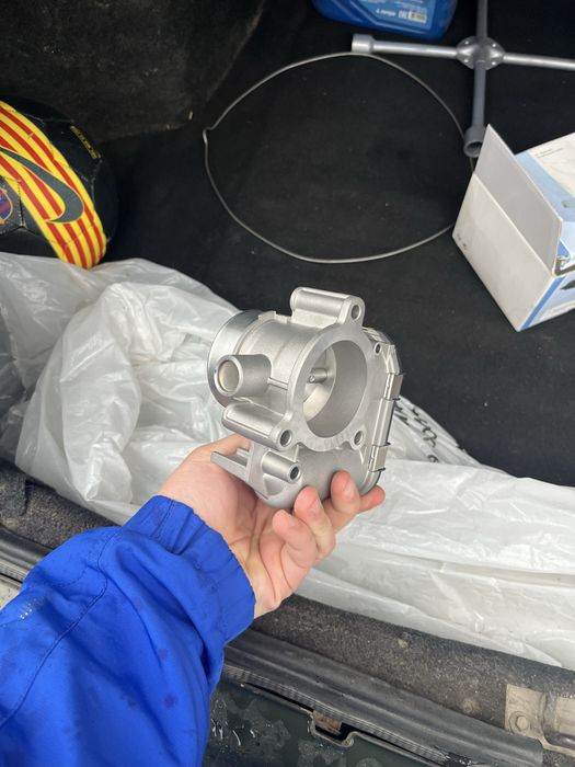 Дроссельные заслонка