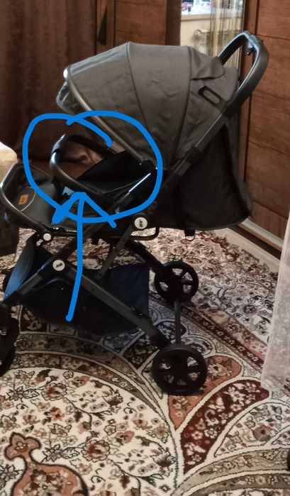 продаю коляску срочно
