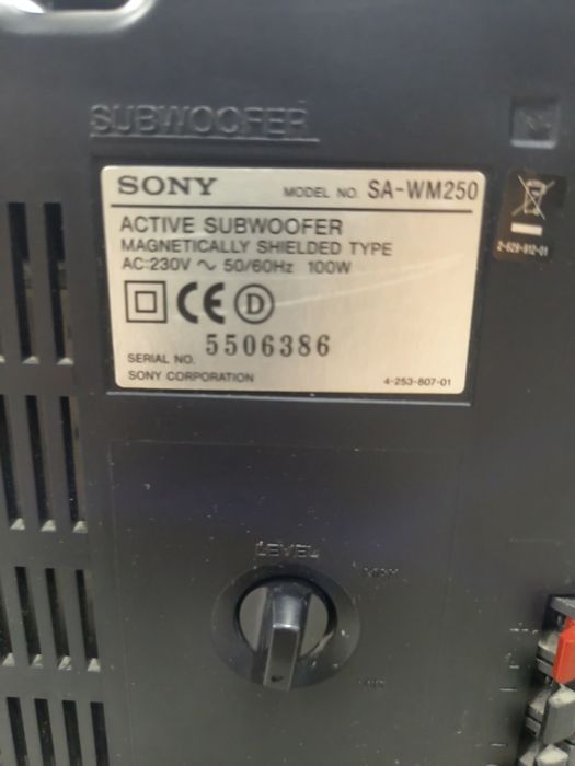 Subwoofer Sony 100 W