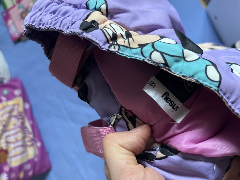 Geaca si pantaloni impermeabili Sinsay marimea 122