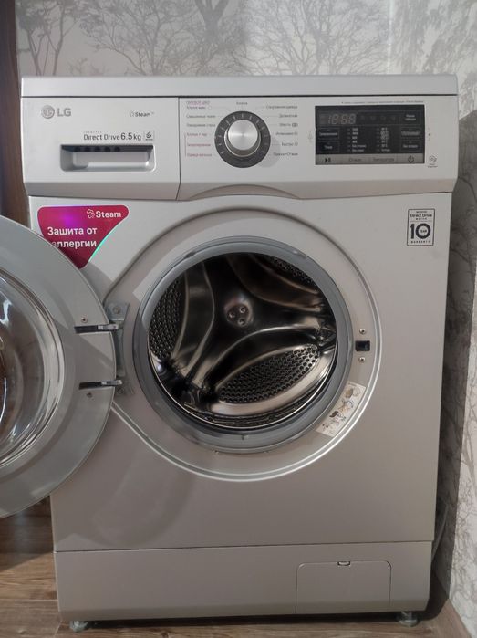 Продам стиральную машину LG