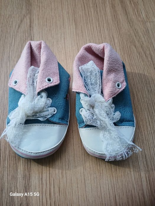 Обувки за прохождане