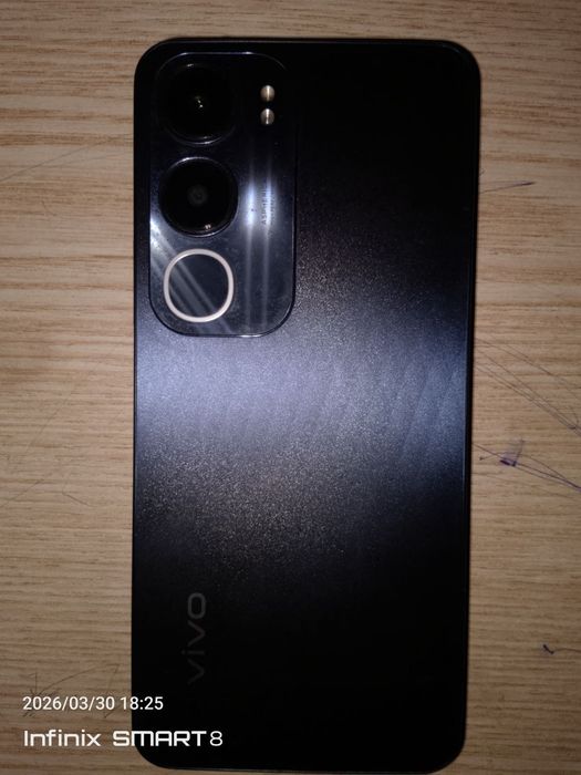 Vivo y19s продам или обмен