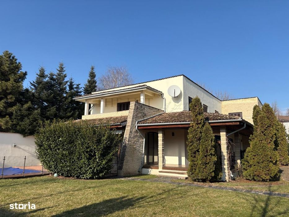De inchiriat Vila cu Piscina | Iancu Nicolae