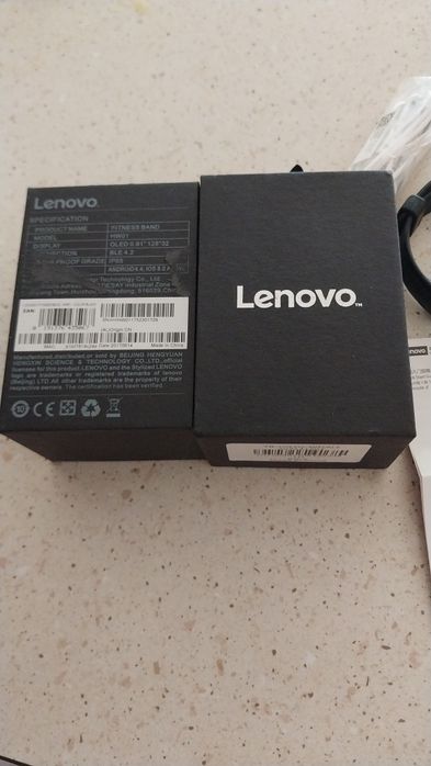 Фитнес браслет Lenovo