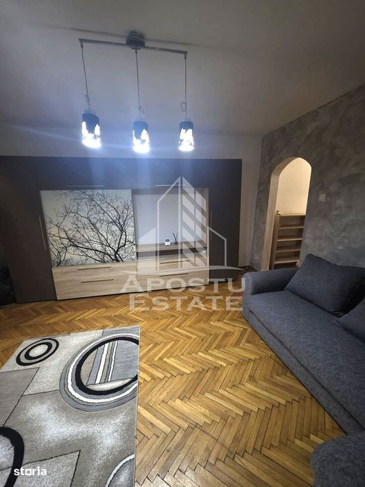 Apartament cu 2 camere de inchiriat-zona Calea Aradului