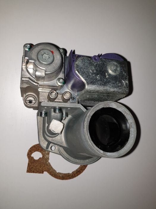 Vana de gaz HoneyWell VK8115V Centrală Termică Vaillant ecoTEC Plus