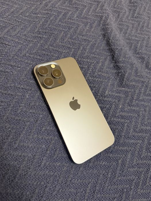 iPhone 15 Pro Max на 255 Гб