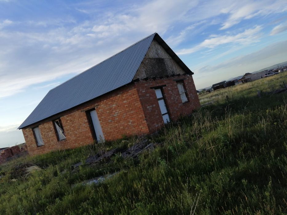 Продам щитовой дом на разбор 12м*10м