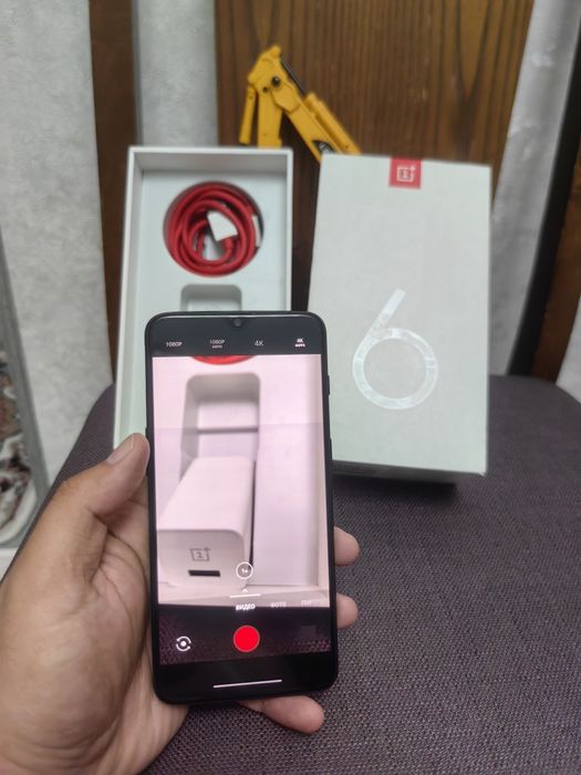 One Plus 6T ideal polniy komplekt