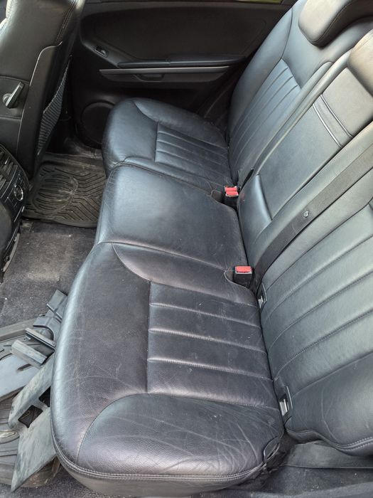 Задна седалка Mercedes ML W164 кожен салон Мерцедес МЛ В164 черен