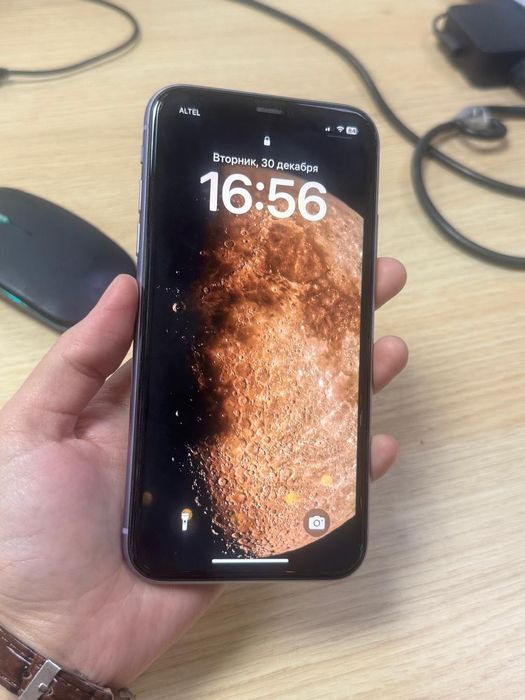 iPhone 11 фиолетовый