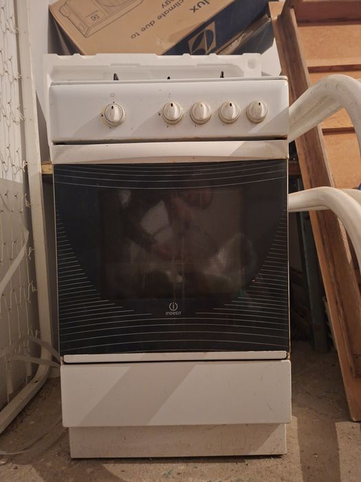 Газплита индезит срочно