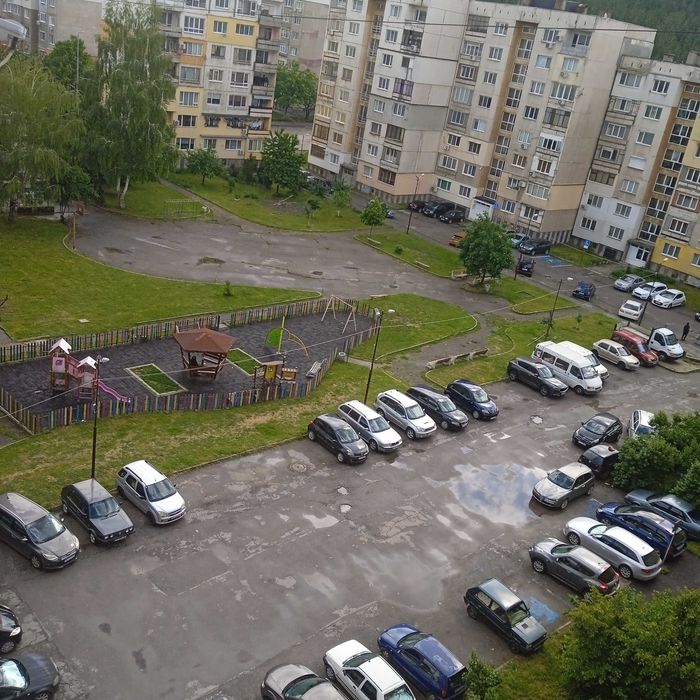 Продава се Тристаен апартамент в Перник, Байкушева махала - 72 кв.м за 1056 €/кв.м - Снимка #3