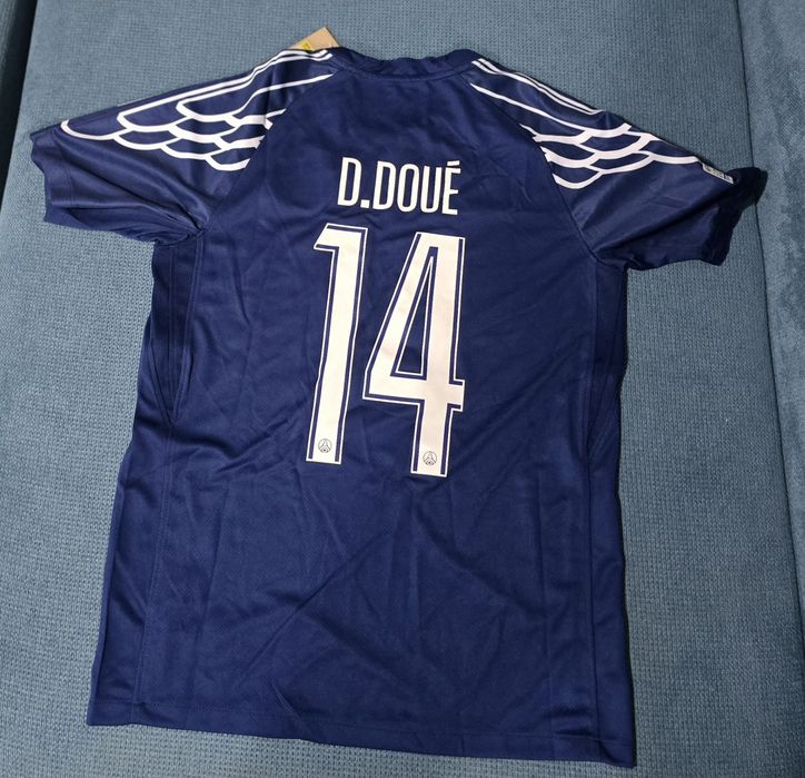 Оригинални футболни тениски.