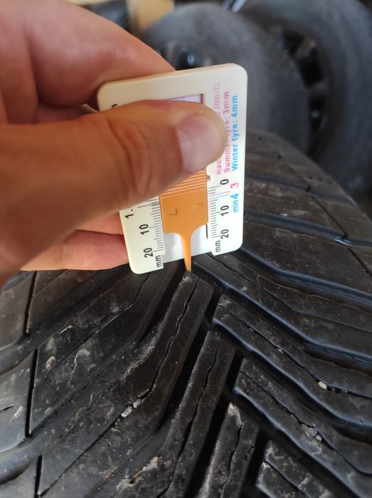 215/65/16 Michelin