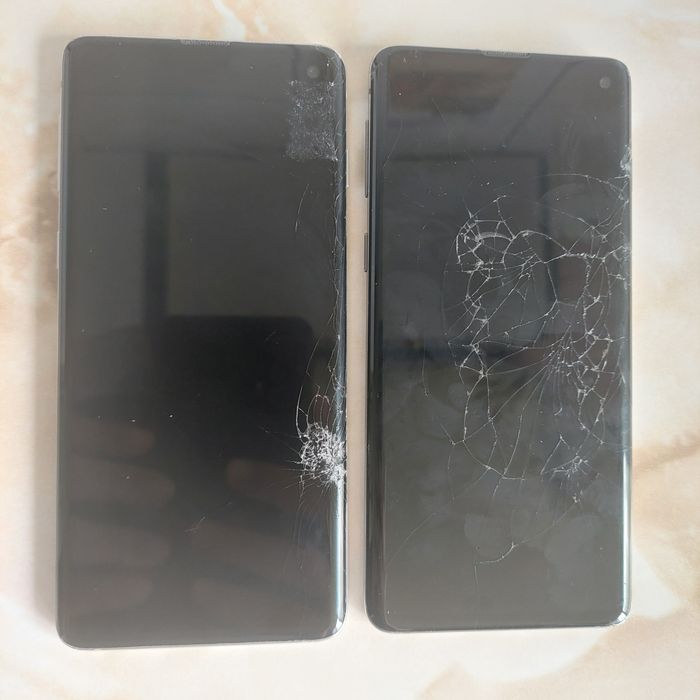 [S10] Vând două Samsung Galaxy S10 sparte, pentru piese //poze reale
