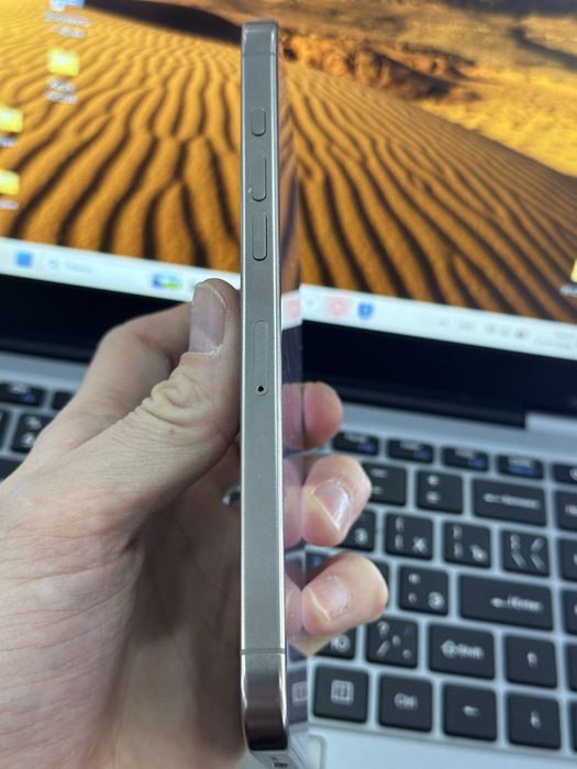 iPhone 16 Pro Max, 256, 90 %