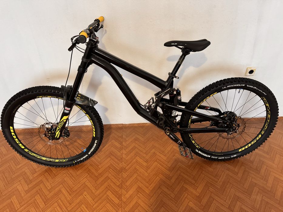 Велосипед DH SOLID Strike 27,5 L/XL БАРТЕР за електрически