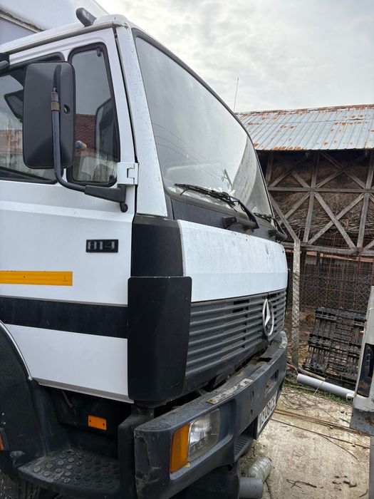 Camion Mercedes Benz 814