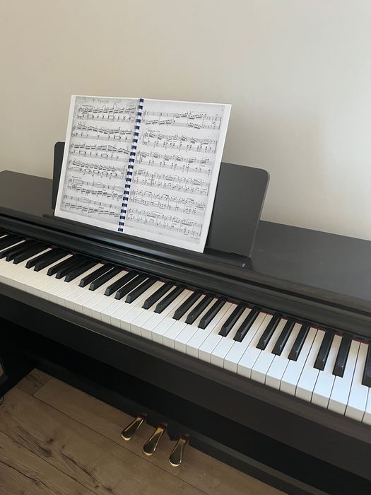 Yamaha Arius YDP 145, Дигитално пиано