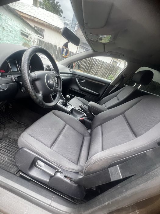 AUDI A4 Avant 2004 — imagine 5