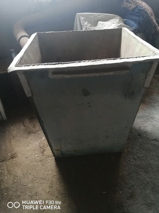 Продам БАК под мусор