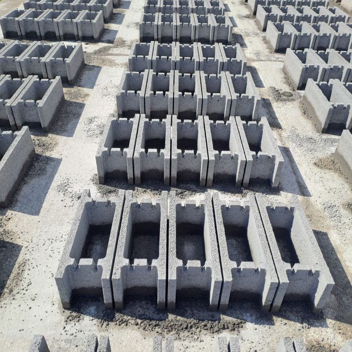 Boltari fundatie / temelie și zidărie din beton vibropresati Scoarta, Tg-Jiu