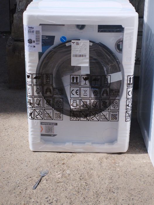 Vand masina si frigider Beko