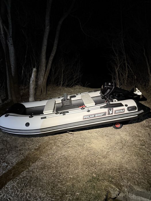 Продам лодку Polar Bird 360