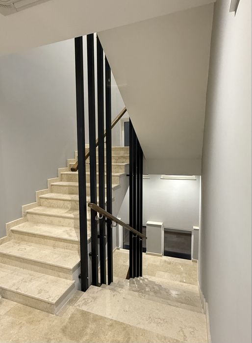 Elmax Aparthotel ofera camere in regim hotelier