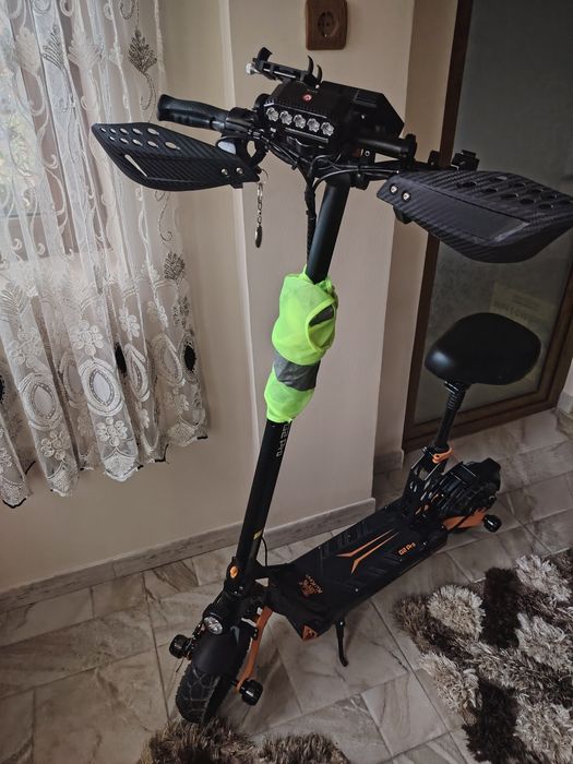 Trotineta electrica: KUKIRIN G2 PRO 2025