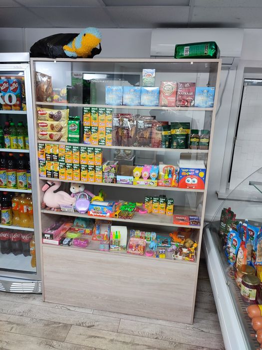 Напольный и настенные шкафы