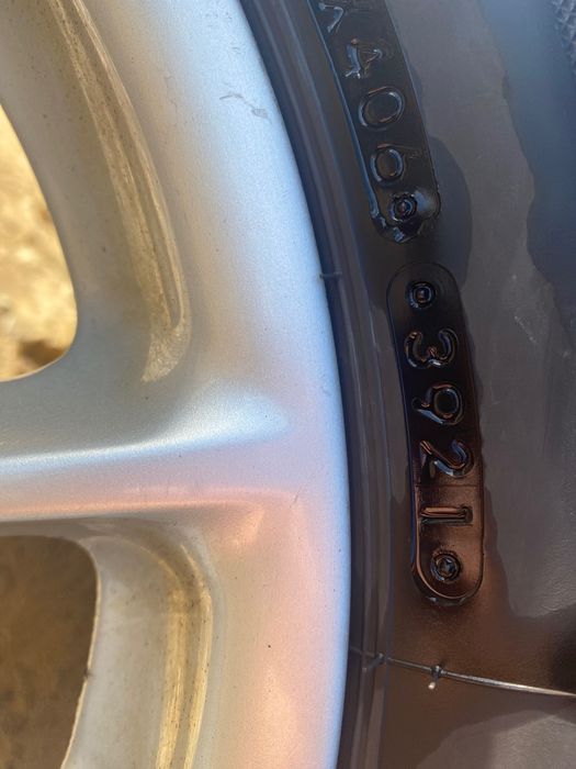 Зимни гуми с джанти за БМВ 16 цола