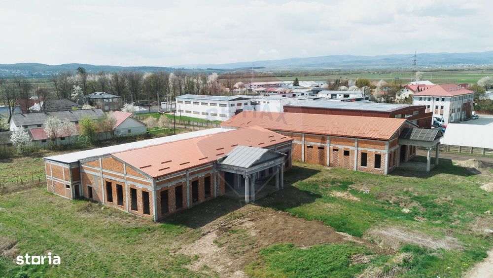 Spațiu comercial de vânzare str Stefan cel Mare nr 151 H Radauti