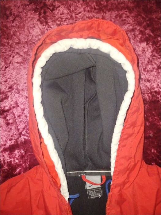 Ретро яке на найк с две качулки размер 14-16 год.