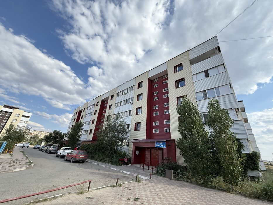 В новостройки продается 3х комнатная ул. Абая 11/1 на 4 этаже