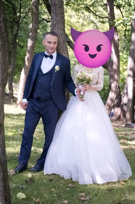 Costum ceremonie