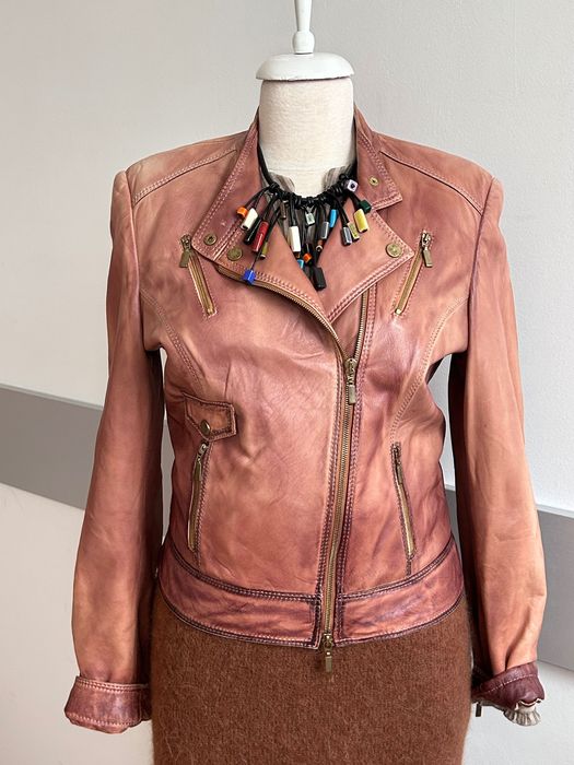 BIBA елегантно кожено дамско яке