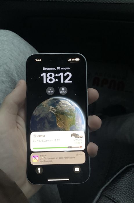 Продам iPhone 15 с гарантией