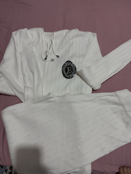 Трикотажная спартивка новая