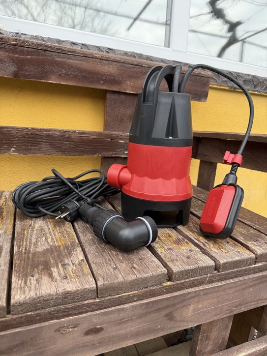 Потапяща помпа ЧИСТО НОВА