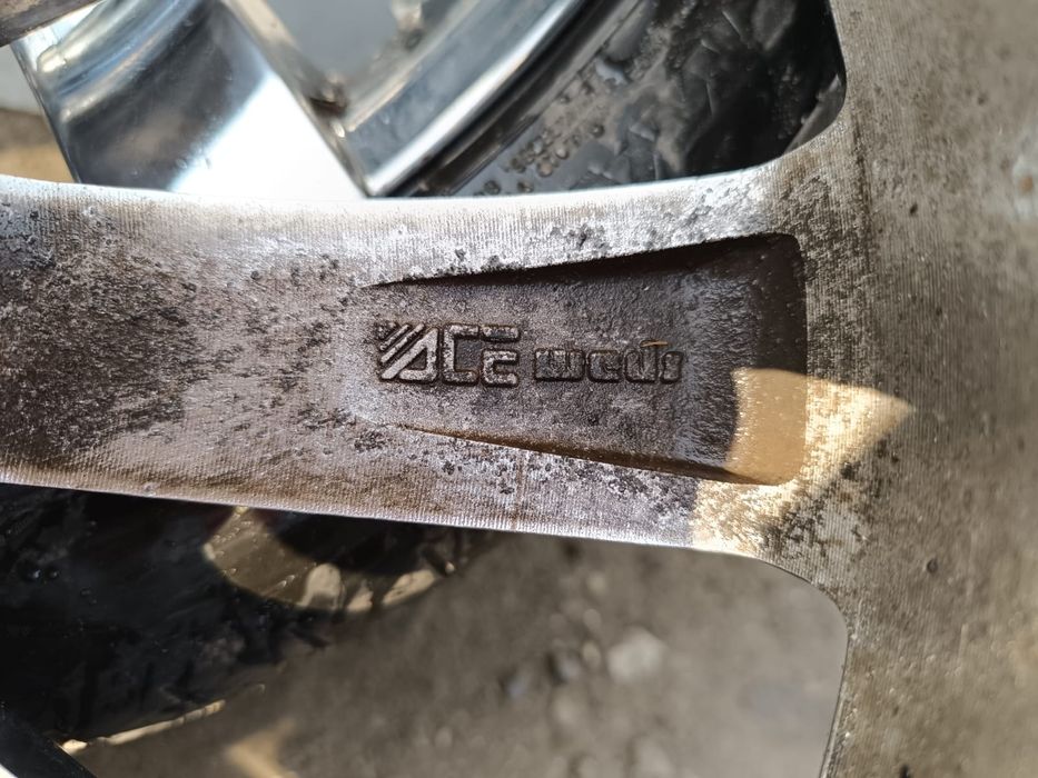 Продам диски с резиной