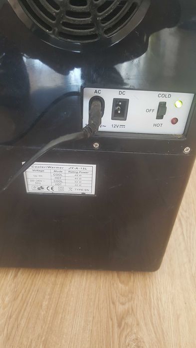 Mini frigider/ frigider rulota